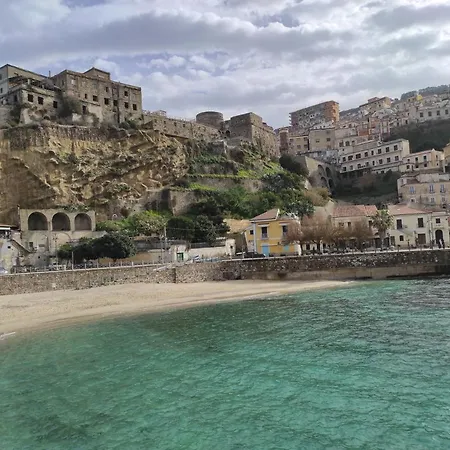 Privatunterkunft Le Rondinelle Vacanze - Stanza Privata Pizzo (Calabria)